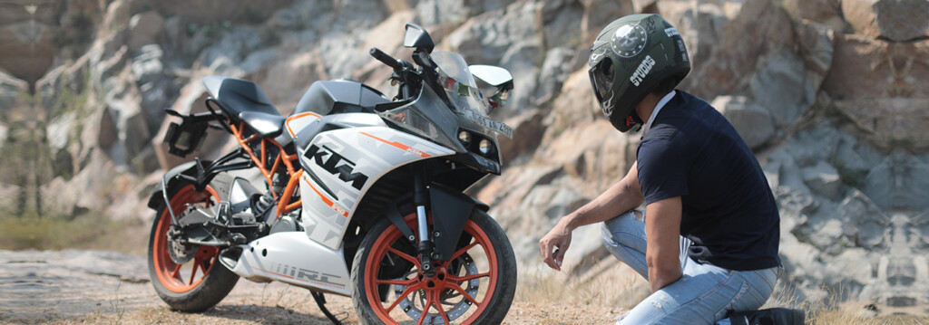 How to Pack Light for Winter Bike Trips: A Minimalist Traveller’s Guide